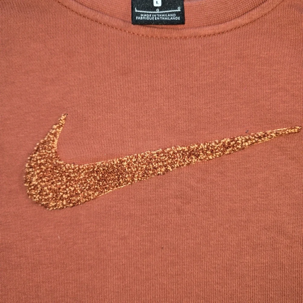 Nike this sportswear